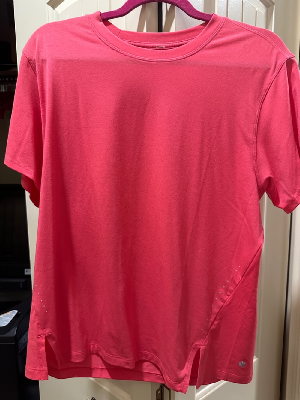 Women’s Crew Neck Performance T-Shirt - Pink